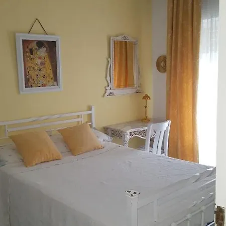 Apartment Plaza De Las Flores Cadiz